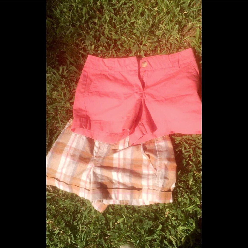 Peach and pattern cuff shorts 🌸🍑